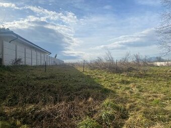 NA PREDAJ Stavebný pozemok v obci Horná Krupá (Trnava)