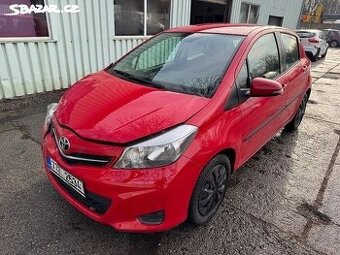 TOYOTA YARIS 1,0 51KW,ROK 11/2011,NAJ 150TKM,KLIMA,DOHODA