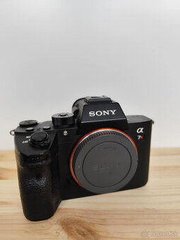 Sony Alpha A7 Mk.III telo (plus objektívy a príslušenstvo)