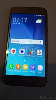 Samsung galaxy J5 zlaty