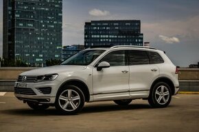 Volkswagen Touareg II 3.0 V6 TDI BMT 4MOTION Limited - 1