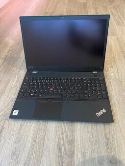 Lenovo T15 - 16GB RAM,256GB SSD, i7 CPU, 15,6” dotyk.displej