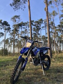 Husqvarna FE 250 - 1