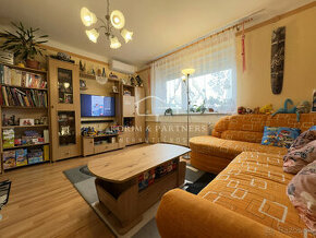 Tehlový 2 izbový čiastočne zrekonštruovaný byt, Komárno