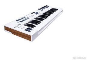 Arturia KeyLab Essential 49 MIDI keyboard White