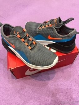 Tenisky Nike air max motion 2