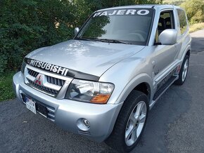 Mitsubishi Pajero 3.2TD Dakar top stav 3dverove model 2007