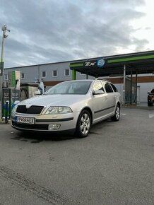 Octavia 1.9tdi dsg - 1