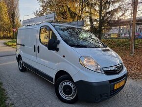 ===Opel Vivaro===