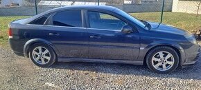 Predám nepojazdný opel vectra 1.9 tdi