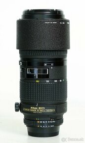 Nikon AF Zoom-Micro Nikkor 70-180mm f/4.5-5.6D ED.