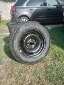 Zimne pneu 195/65R15 na diskoch Citroen c3 - 1