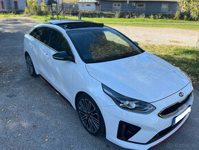 Kia ProCeed 1.6 T-GDi GT - 1