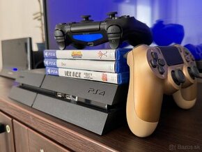 Playstation 4 + hry + 2x ovládač