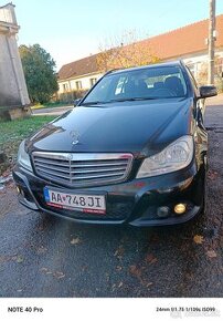 Mercedes c200 100kw 6st manuál .. 2011