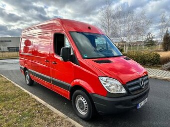 Mercedes Sprinter, 2.2 CDI, 70kw, 2009, 2 sady pneu