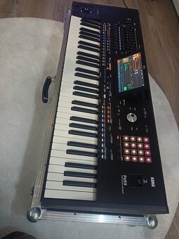 Korg pa5x výmena