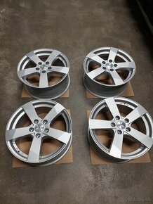 DEZENT TD 17 x 7,5 5x114,3