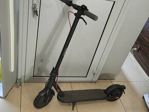 Xiaomi Mi Scooter 4 lite - 1