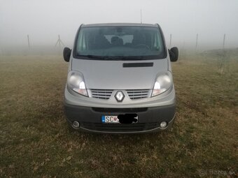 Predam Renault Trafic 2.0 DCI black edition