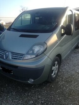 Predam Renault Trafic 2.0 DCI black edition