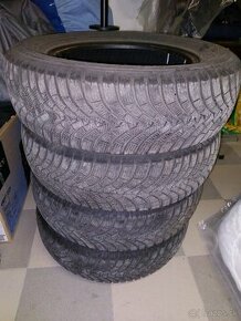 Predam zimne pneumatiky195/65R15