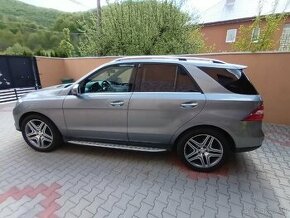 Mercedes ml 350cdi w166 - 1