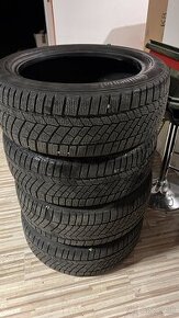 Zimné pneumaiky Continental  225/50 R18