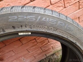 Pneumatiky zimné 225/45 R19