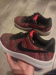 Predávam Nike Air Force 1