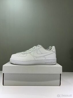 Nike Air Force 1 - All White