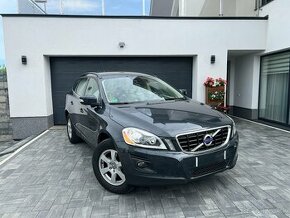 Volvo XC60 2.4 D5 120kw 4x4 Momentum 2009