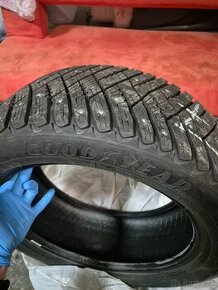 Goodyear ultragrip ice arctic s hrotmi