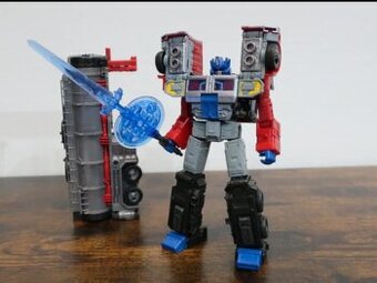 Transformers Legacy G2 Laser Optimus Prime