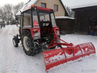 Zadné blatníky Zetor