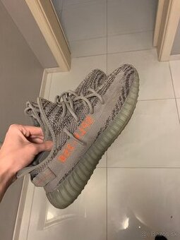 yeezy 350 beluga v2