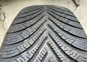 215/65 R17 99H zimné Michelin