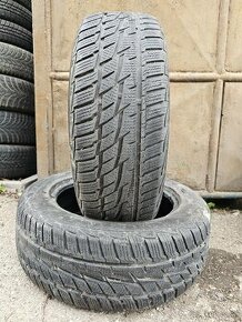 Predám 2-Zimné pneumatiky Matador Sibir 215/60 R17