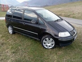 Predam vw sharan 1.9TD 85kw 4x4 rok 2004 6miestne - 1