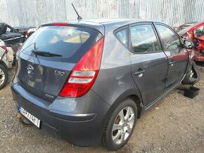 Hyundai i30  1,6CRDi 59KW - 1