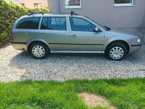 Škoda Octavia combi tour LPG - 1