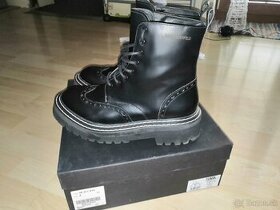 Kožené workery KARL LAGERFELD Stiefel PATROL veľ.41 originál