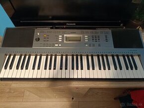 Yamaha e353