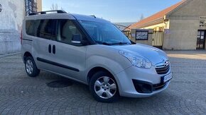 Opel Combo Tour