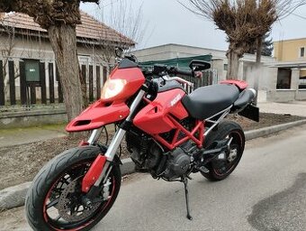 Predám DUCATI 796 HYPERMOTARD v tp 35 kw