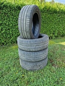 Michelin 205/55R16 - 1