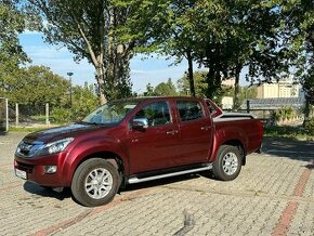 ISUZU D-MAX Double CAB 2.5 biTurbo Premium 4x4 MT6