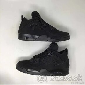 Air Jordan 4 - Black Cats