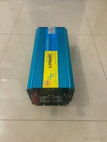 MENIC NAPATIA 4000 W 24 V/230VOLT, čista sinusoida