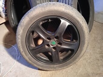 Predám 4 elektrony Škoda s pneumatikami Barum 185/55 R15H